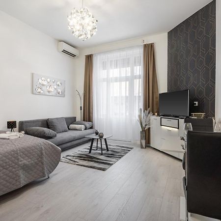 Dorsett Heights Apartment Budapest Exteriör bild